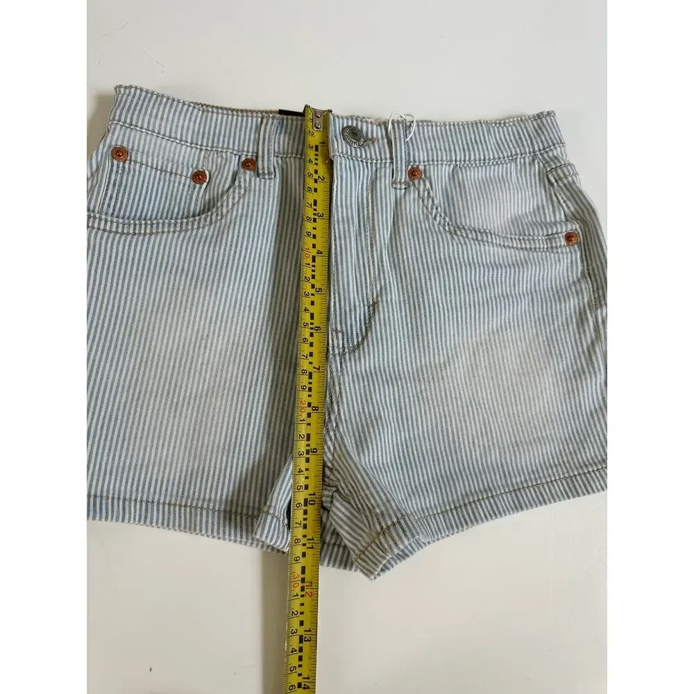 Levi's  Stripe Shorts size 12 (Girls) - NWT